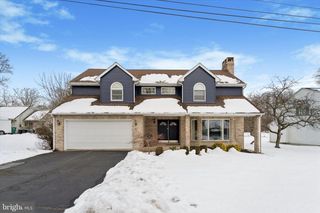 527 E RAVINE ST, Langhorne, PA 19047