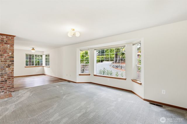 400 E Old Ranch Road, Allyn, WA 98524
