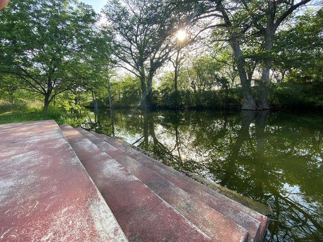 912 N Center Point River Rd, Center Point, TX 78010