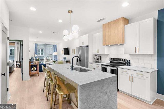 32 Becker Place NW, Atlanta, GA 30307