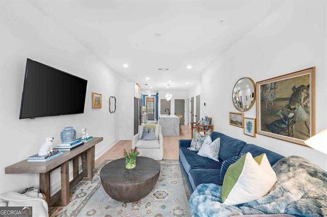 32 Becker Place NW, Atlanta, GA 30307