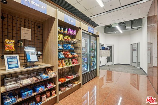 1100 Wilshire Boulevard 2209, Los Angeles, CA 90017