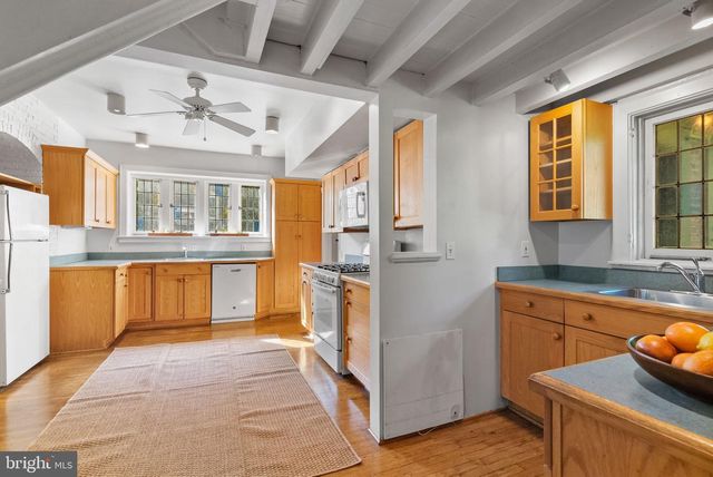 8515 SEMINOLE ST, Philadelphia, PA 19118