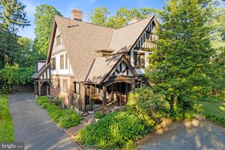 8515 SEMINOLE ST, Philadelphia, PA 19118