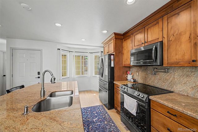 10409 W Fair Avenue B, Littleton, CO 80127