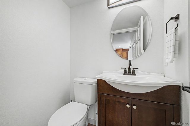 10409 W Fair Avenue B, Littleton, CO 80127