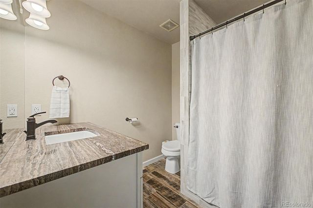 10409 W Fair Avenue B, Littleton, CO 80127
