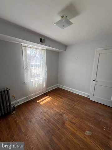 864 MARTIN AVE, Bryn Mawr, PA 19010