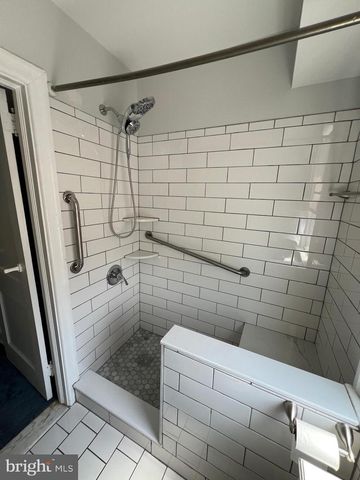 864 MARTIN AVE, Bryn Mawr, PA 19010
