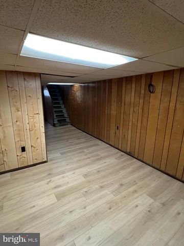864 MARTIN AVE, Bryn Mawr, PA 19010