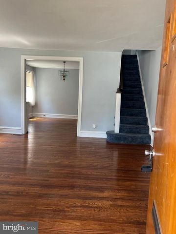 864 MARTIN AVE, Bryn Mawr, PA 19010