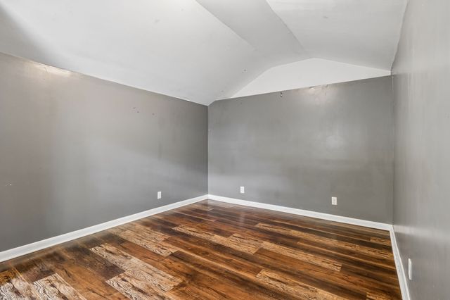 1011 Matthews Ave, Nashville, TN 37216