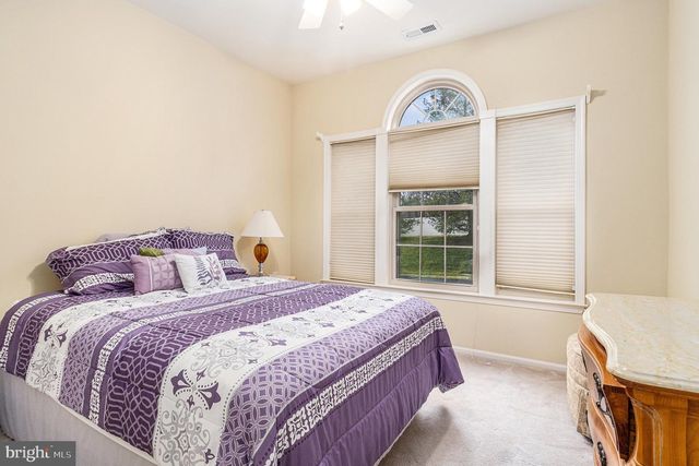 70 LEGACY OAKS DR, Richboro, PA 18954