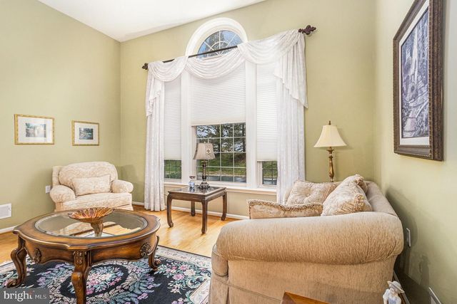 70 LEGACY OAKS DR, Richboro, PA 18954