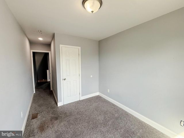 1111 N LAKEWOOD AVE, Baltimore, MD 21213