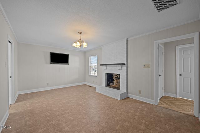 5509 Yanceyville Road, Browns Summit, NC 27214