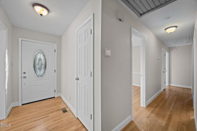 5509 Yanceyville Road, Browns Summit, NC 27214