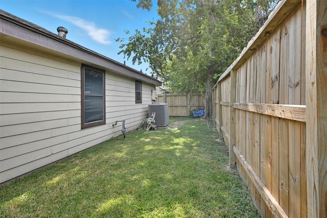 6310 Manx Street, Houston, TX 77083