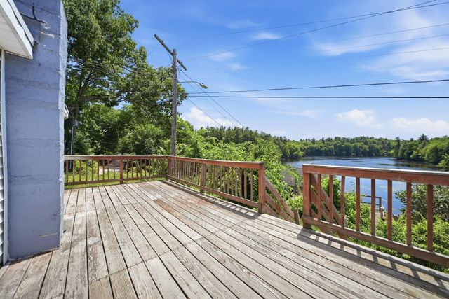58 Cottage Avenue, Manchester, NH 03103