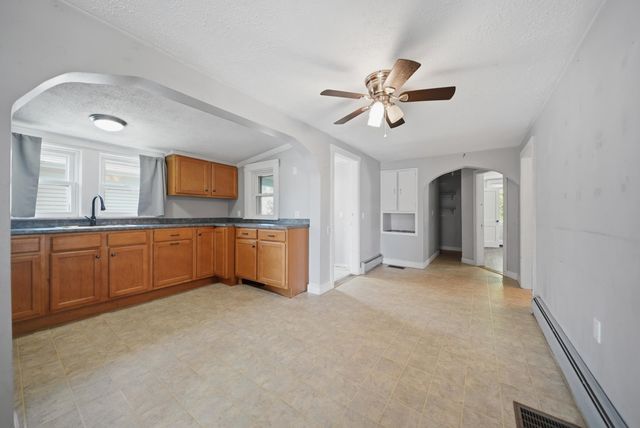58 Cottage Avenue, Manchester, NH 03103