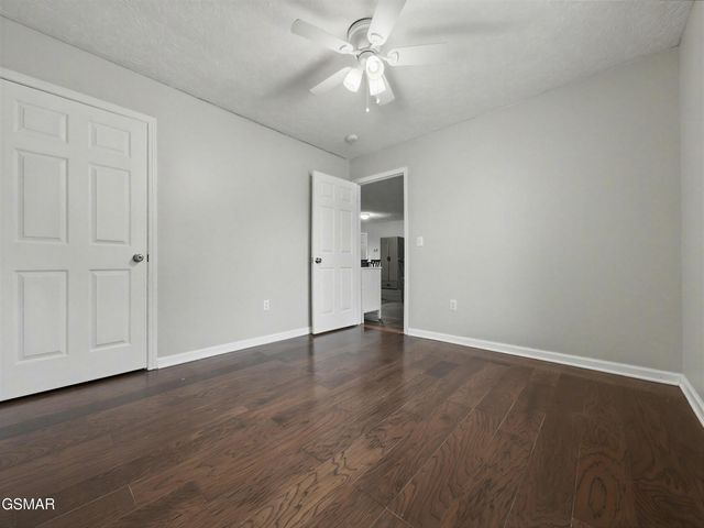 1916 Big Chiefs Skyview Drive, Sevierville, TN 37876