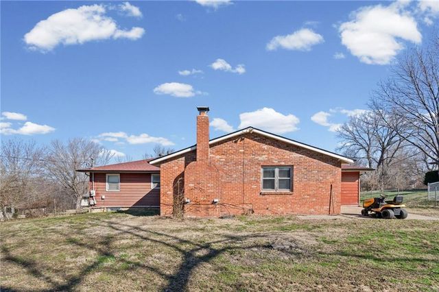 7321 Sloan Avenue, Kansas City, KS 66109