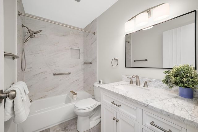 7607 Harold Avenue, Golden Valley, MN 55427