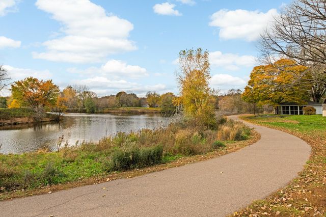 7607 Harold Avenue, Golden Valley, MN 55427