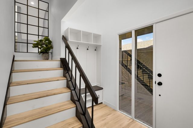 7607 Harold Avenue, Golden Valley, MN 55427