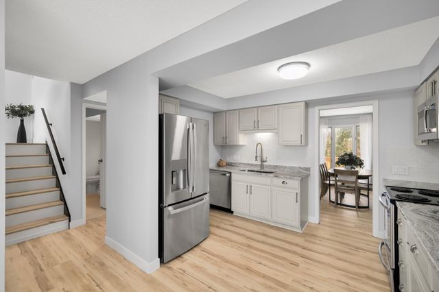 7607 Harold Avenue, Golden Valley, MN 55427