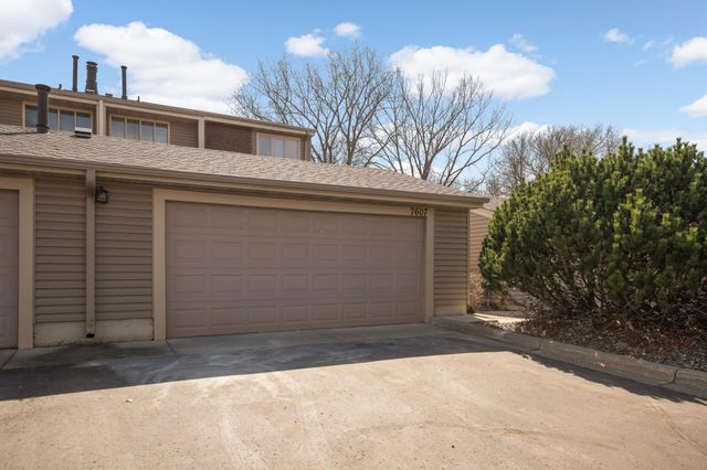 7607 Harold Avenue, Golden Valley, MN 55427