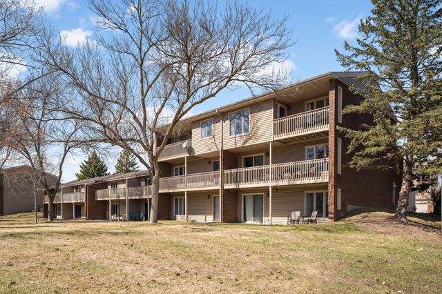 7607 Harold Avenue, Golden Valley, MN 55427