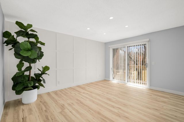 7607 Harold Avenue, Golden Valley, MN 55427