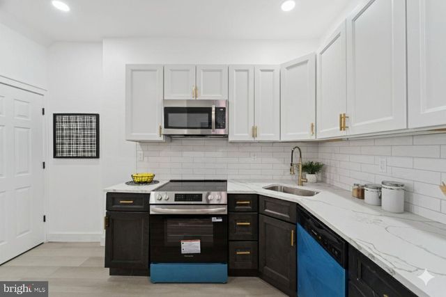 537 N WANAMAKER ST, Philadelphia, PA 19131