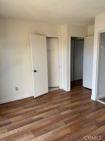 12235 Merrod, Victorville, CA 92395