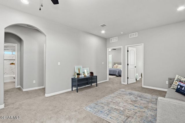 601 Bluegruff Street, Horizon City, TX 79928