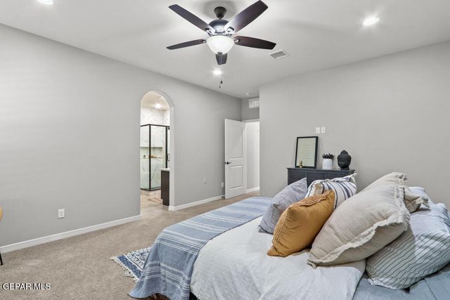 601 Bluegruff Street, Horizon City, TX 79928