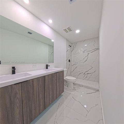 1374 NW 1st St, Florida City, FL 33034