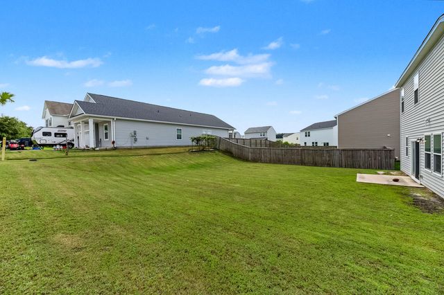 725 Mcroy Street, Moncks Corner, SC 29461