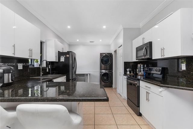 20140 SW 132nd Ave, Miami, FL 33177