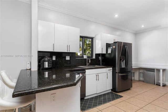 20140 SW 132nd Ave, Miami, FL 33177