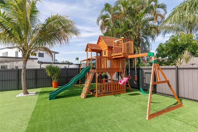 20140 SW 132nd Ave, Miami, FL 33177