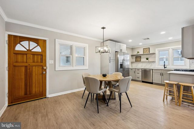 6 BEECHFERN LN, Willingboro, NJ 08046