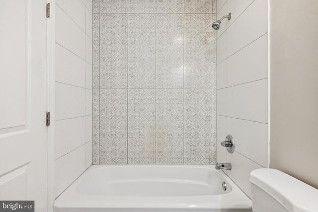 6 BEECHFERN LN, Willingboro, NJ 08046