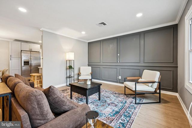 6 BEECHFERN LN, Willingboro, NJ 08046