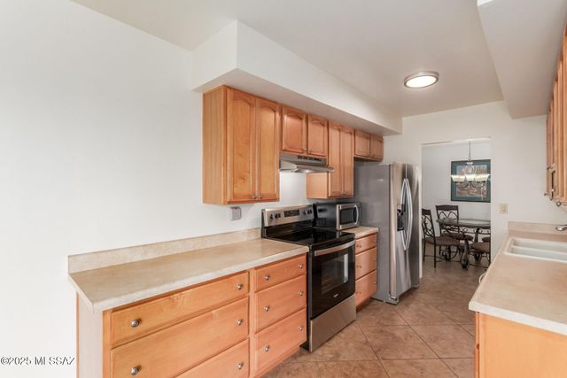 1126 S Alpine Circle, Green Valley, AZ 85614