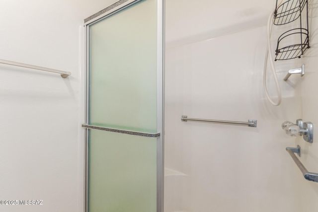 1126 S Alpine Circle, Green Valley, AZ 85614