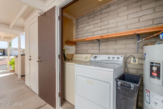 1126 S Alpine Circle, Green Valley, AZ 85614