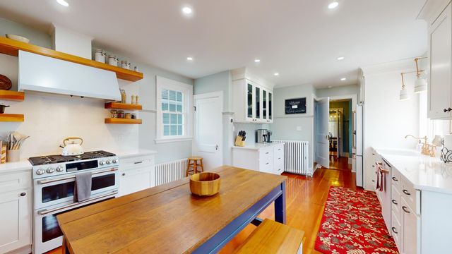 2315 Saranac Avenue, Lake Placid, NY 12946