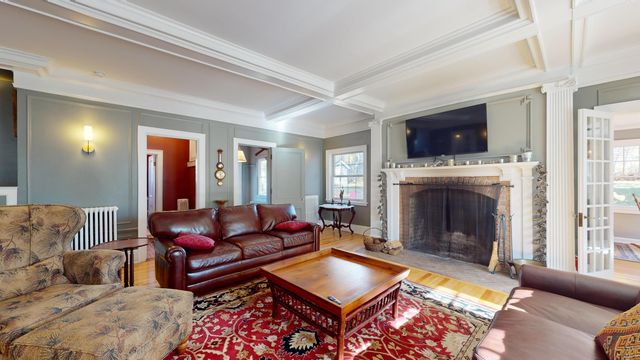 2315 Saranac Avenue, Lake Placid, NY 12946